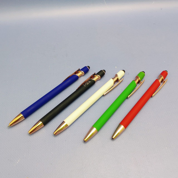 Металлическая шариковая ручка ROSES с деталями из розового золота, покрытие софт-тач, цвет в ассортименте